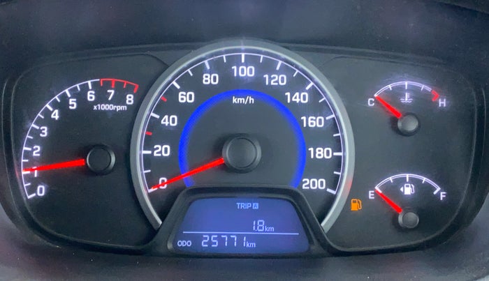 2014 Hyundai Grand i10 MAGNA 1.2 VTVT, Petrol, Manual, 25,771 km, Odometer Image
