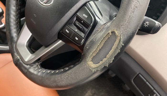 2017 Hyundai Creta SX 1.6 DIESEL, Diesel, Manual, 49,987 km, Steering wheel - Steering cover is minor torn