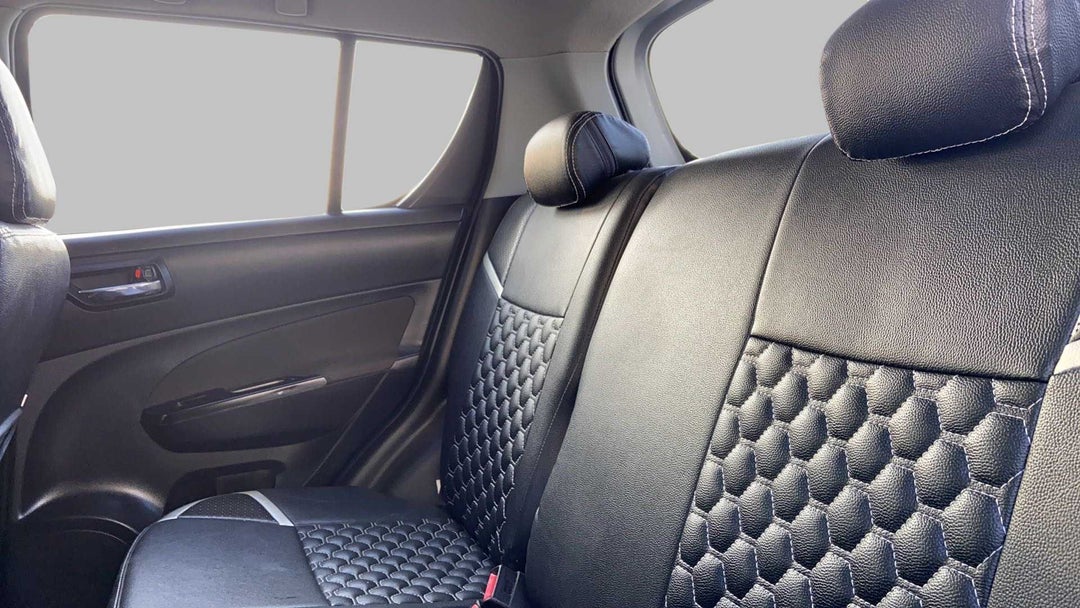 Right Side Rear Door Cabin