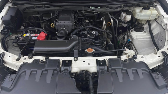 TOYOTA RUSH-Engine Bonet View