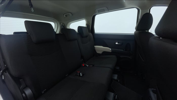 TOYOTA RUSH-Right Side Door Cabin View