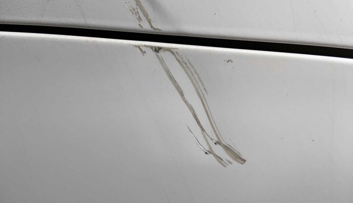 2021 Hyundai NEW I20 ASTA (O) 1.5 CRDI MT, Diesel, Manual, 35,469 km, Left quarter panel - Minor scratches