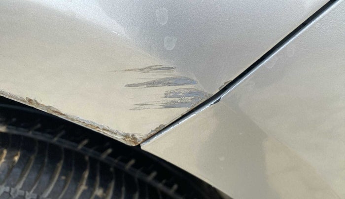 2015 Maruti Swift Dzire VDI ABS, Diesel, Manual, 94,398 km, Left quarter panel - Minor scratches