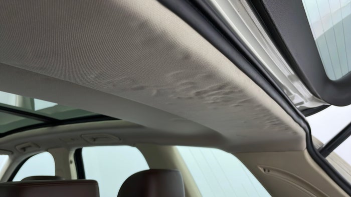 VOLKSWAGEN TOUAREG-Ceiling Roof lining torn/dirty