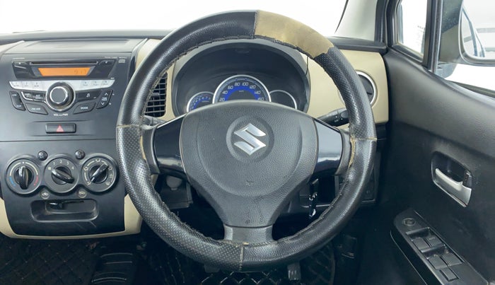 2017 Maruti Wagon R 1.0 VXI, Petrol, Manual, 29,049 km, Steering Wheel Close Up