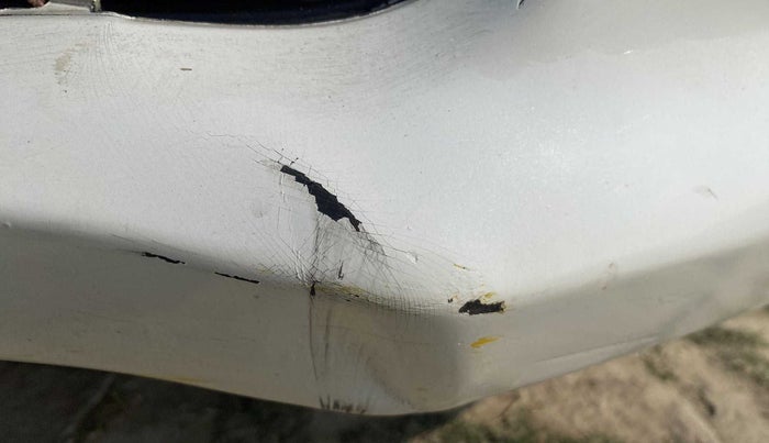 2017 Maruti Swift VXI O, Petrol, Manual, 16,284 km, Front bumper - Minor scratches