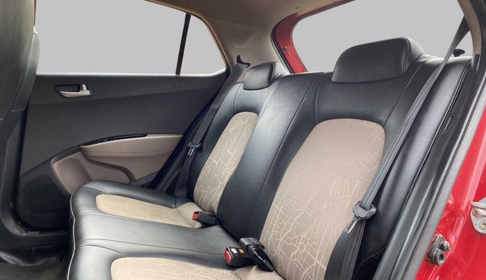 2018 Hyundai Grand i10 SPORTZ 1.2 KAPPA VTVT, Petrol, Manual, 33,374 km, Right Side Rear Door Cabin