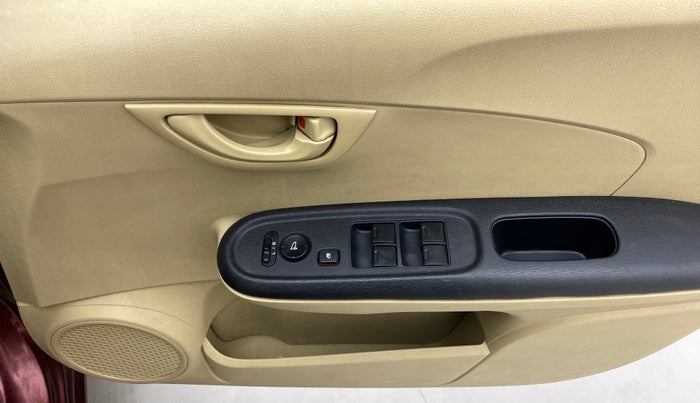 2014 Honda Amaze 1.2 SMT I VTEC, Petrol, Manual, 63,154 km, Driver Side Door Panels Control