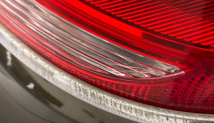 2015 Renault Kwid RXT, Petrol, Manual, 34,746 km, Right tail light - Minor scratches