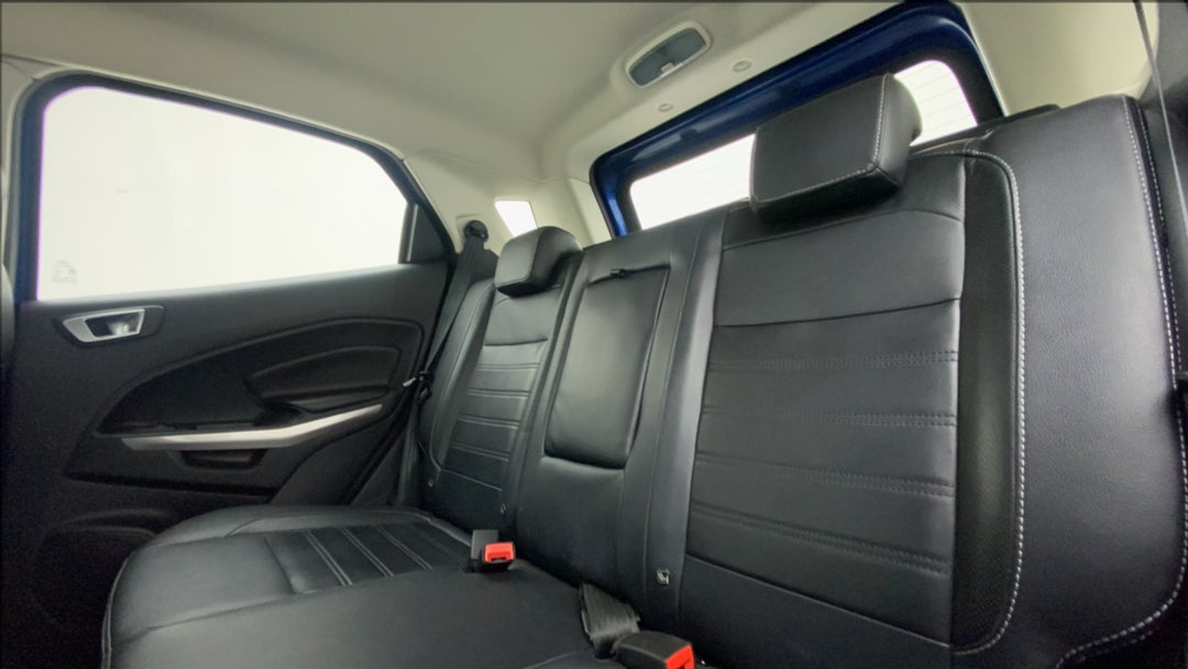 Right Side Rear Door Cabin