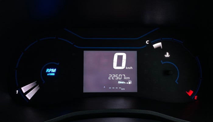 2021 Renault Kwid RXT, Petrol, Manual, 22,507 km, Odometer Image