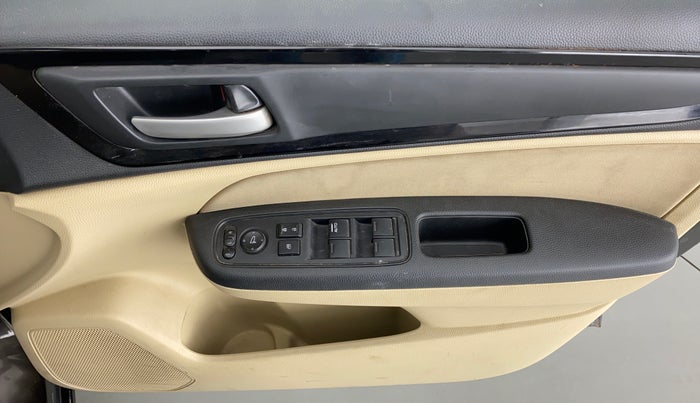 2018 Honda Amaze 1.2 V MT I-VTEC, CNG, Manual, 25,637 km, Driver Side Door Panels Control