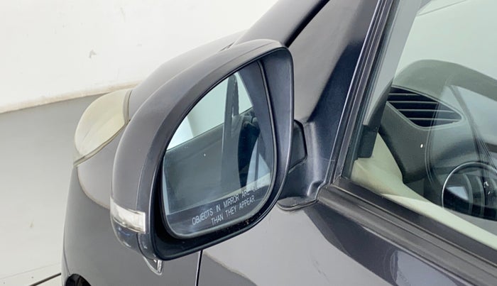 2011 Hyundai i10 SPORTZ 1.2 AT, Petrol, Automatic, 18,495 km, Left rear-view mirror - Mirror motor not working