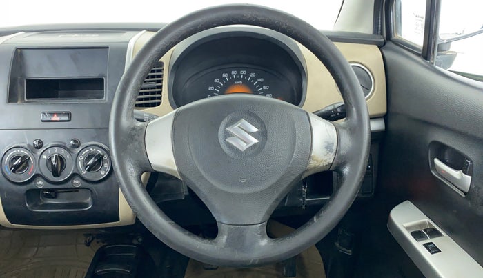 2018 Maruti Wagon R 1.0 LXI CNG, CNG, Manual, 58,200 km, Steering Wheel Close Up