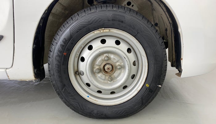 2018 Maruti Wagon R 1.0 LXI CNG, CNG, Manual, 58,200 km, Right Front Wheel