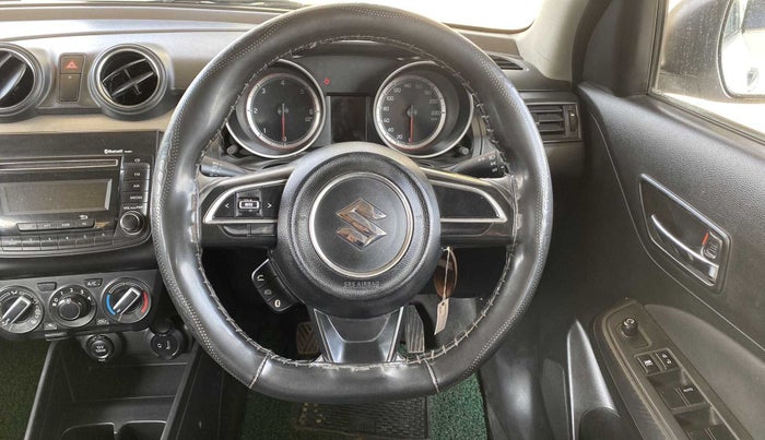 2019 Maruti Swift VDI, Diesel, Manual, 91,573 km, Steering wheel - Phone control not functional