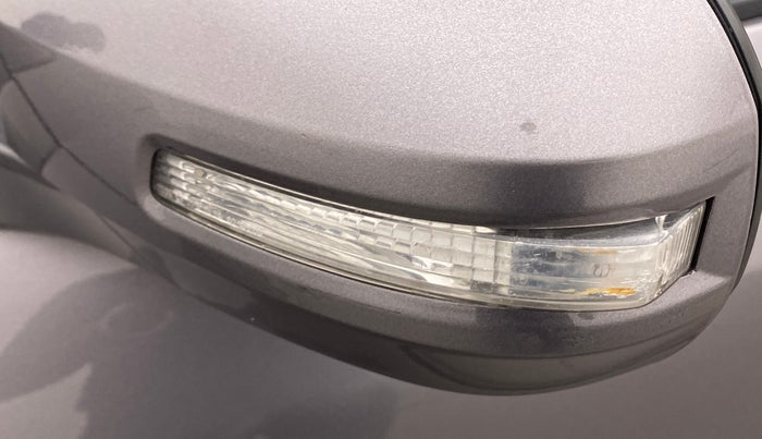 2012 Maruti Swift VDI, Diesel, Manual, 67,656 km, Left rear-view mirror - Indicator light not working