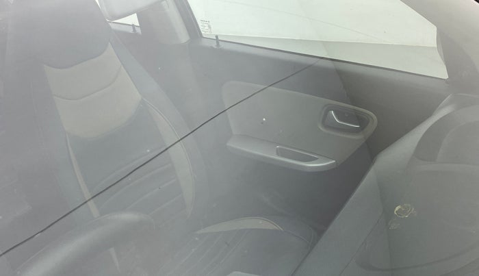 2017 Maruti Alto K10 VXI (O), Petrol, Manual, 42,259 km, Front windshield - Minor spot on windshield