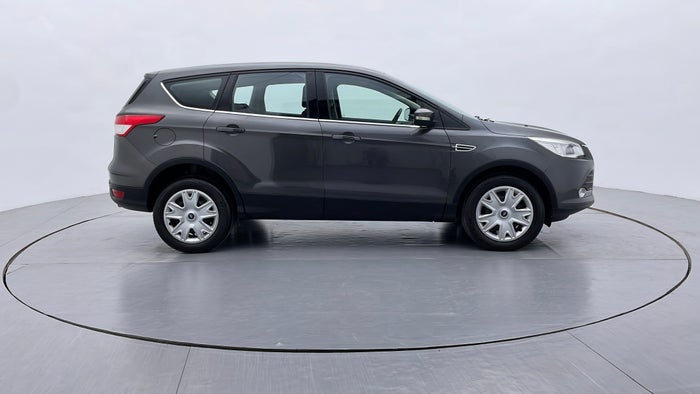 FORD ESCAPE-Right Side View