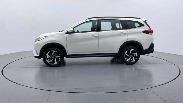 TOYOTA RUSH-Left Side View