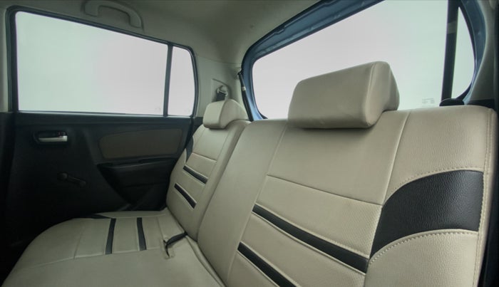 2014 Maruti Wagon R 1.0 LXI, Petrol, Manual, 33,016 km, Right Side Rear Door Cabin