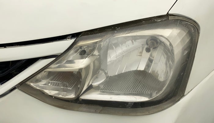 2015 Toyota Etios Liva G, Petrol, Manual, 96,553 km, Left headlight - Faded