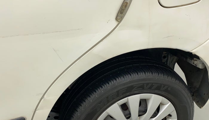 2015 Toyota Etios Liva G, Petrol, Manual, 96,553 km, Left quarter panel - Slightly dented