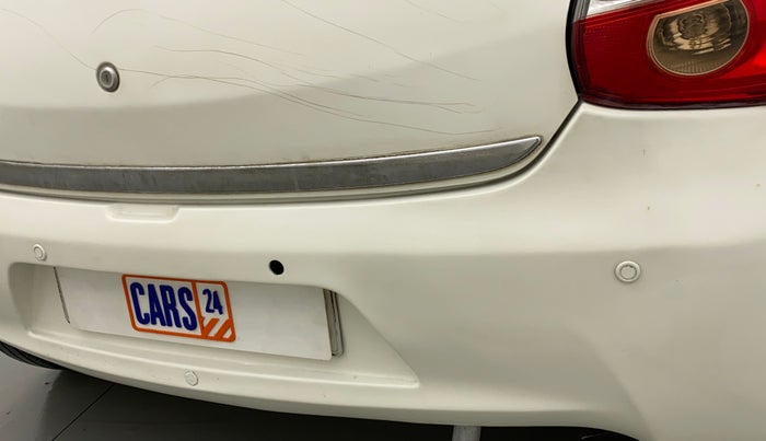 2015 Toyota Etios Liva G, Petrol, Manual, 96,553 km, Infotainment system - Parking sensor not working