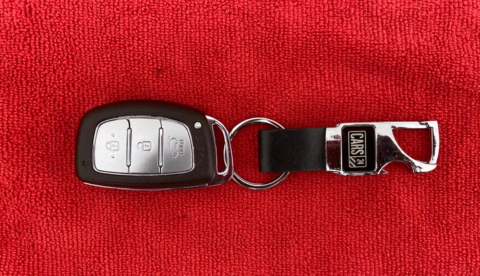 2017 Hyundai Creta 1.6 SX PLUS PETROL, Petrol, Manual, 47,521 km, Key Close Up