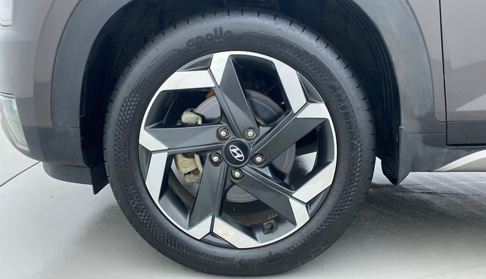 2022 Hyundai ALCAZAR PLATINUM 1.5 MT 7STR, Diesel, Manual, 4,266 km, Left Front Wheel