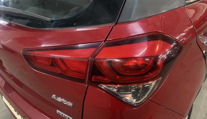 2015 Hyundai Elite i20 ASTA 1.2, Petrol, Manual, 79,250 km, Right tail light - Minor scratches