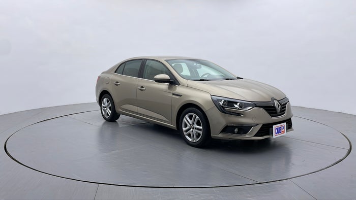 2020 RENAULT MEGANE-Right Front Diagonal (45- Degree) View