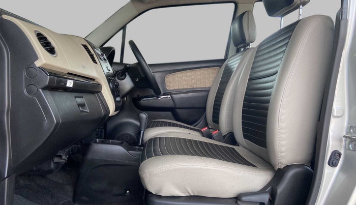 2017 Maruti Wagon R 1.0 VXI (O) AMT, Petrol, Automatic, 29,375 km, Right Side Front Door Cabin