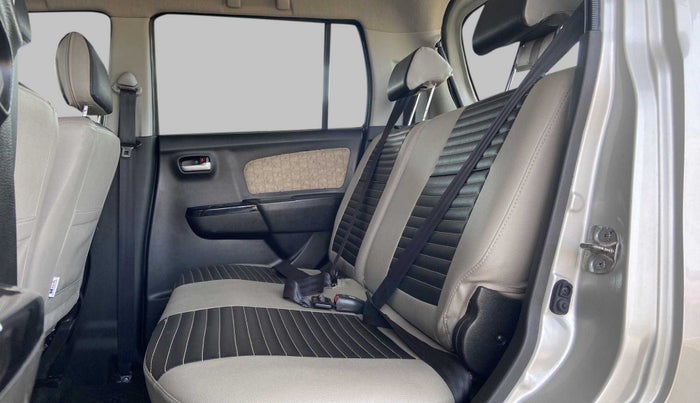 2017 Maruti Wagon R 1.0 VXI (O) AMT, Petrol, Automatic, 29,375 km, Right Side Rear Door Cabin