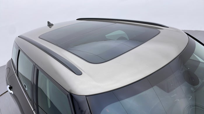 MINI CLUBMAN-Roof/Sunroof View