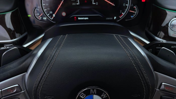 BMW 740LI-Paddle Shift