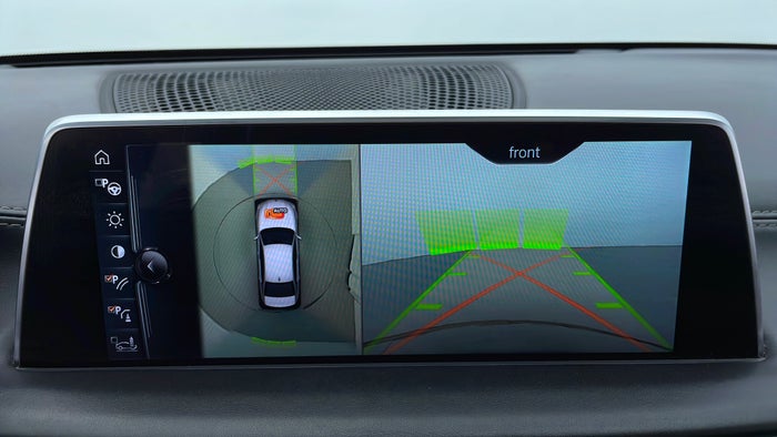 BMW 740LI-Parking Camera (Front View)