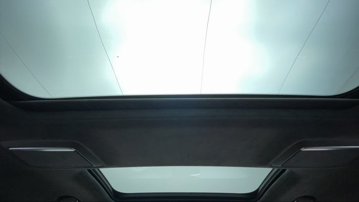 BMW 740LI-Interior Sunroof/Moonroof