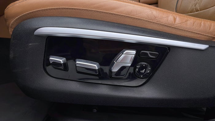 BMW 740LI-Driver Side Adjustment Panel