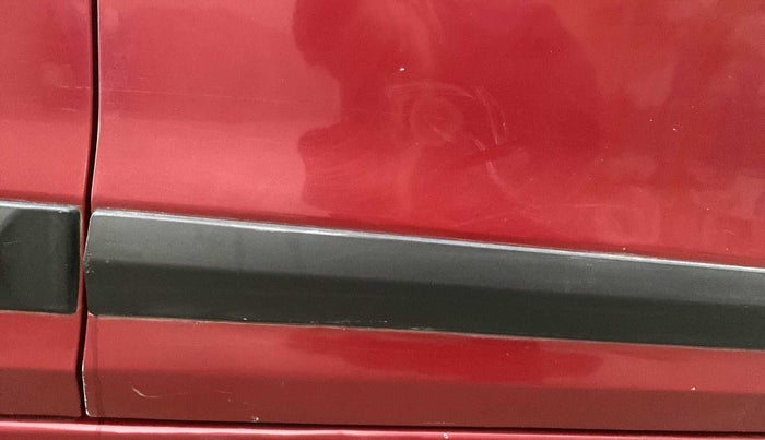 2017 Hyundai Elite i20 ASTA 1.2, Petrol, Manual, 40,986 km, Driver-side door - Minor scratches