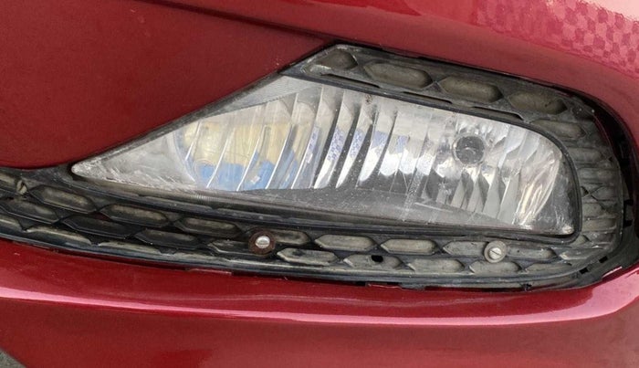 2017 Hyundai Elite i20 ASTA 1.2, Petrol, Manual, 40,986 km, Left fog light - Not fixed properly