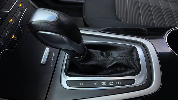 FORD EDGE-Gear Lever