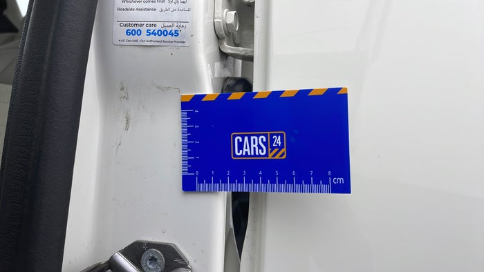 FORD ECOSPORT-Pillar RHS B Scratch