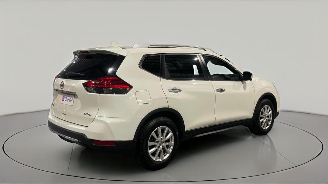 2017 Nissan X-trail St-l (FWD), Automatic, 73823 km, Right Back Diagonal (45- Degree) View