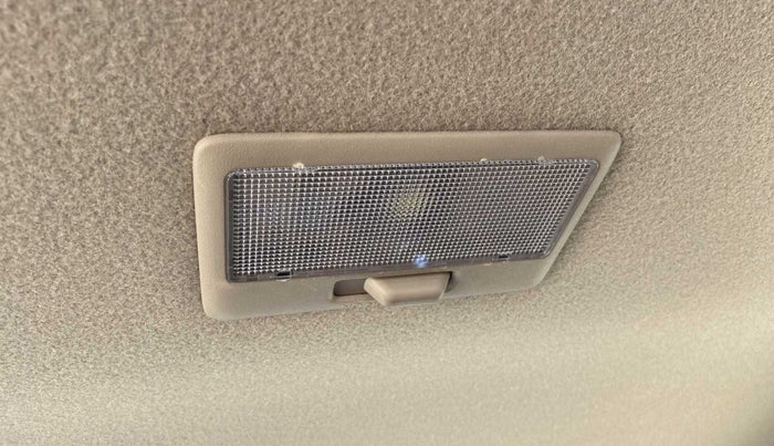 2022 Maruti Dzire ZXI CNG, CNG, Manual, 24,946 km, Ceiling - Roof light/s not working