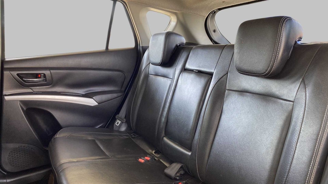 Right Side Rear Door Cabin