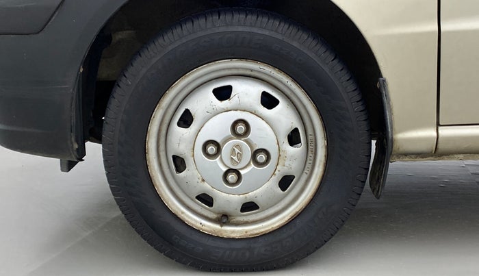 2010 Hyundai Santro Xing GL, Petrol, Manual, 71,117 km, Left Front Wheel