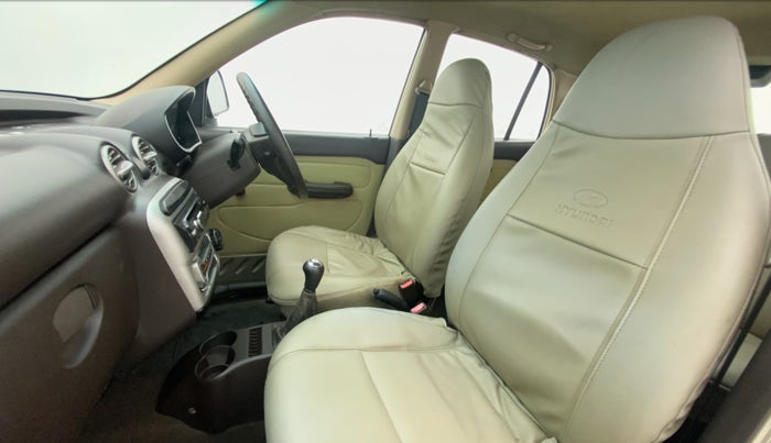 2010 Hyundai Santro Xing GL, Petrol, Manual, 71,117 km, Right Side Front Door Cabin