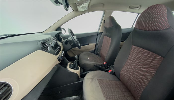2017 Hyundai Grand i10 MAGNA 1.2 KAPPA VTVT, Petrol, Manual, 25,091 km, Right Side Front Door Cabin