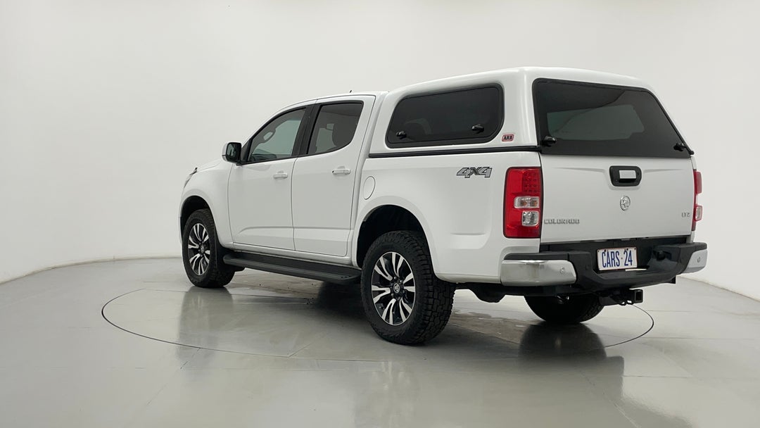 Left Back Diagonal (45- Degree) View